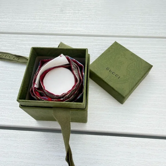 Gucci Flora printed silk twill ribbon - Picture 4 of 7